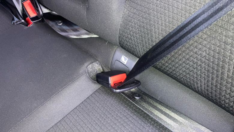 Nissan Qashqai 1.3 DiG-T MH N-Connecta 5dr Petrol Hatchback